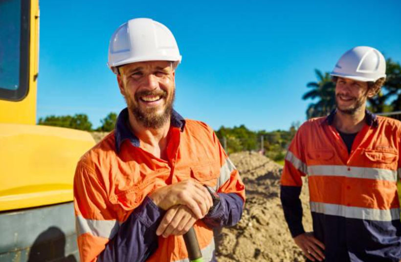 Summer Workwear from WorkArmour